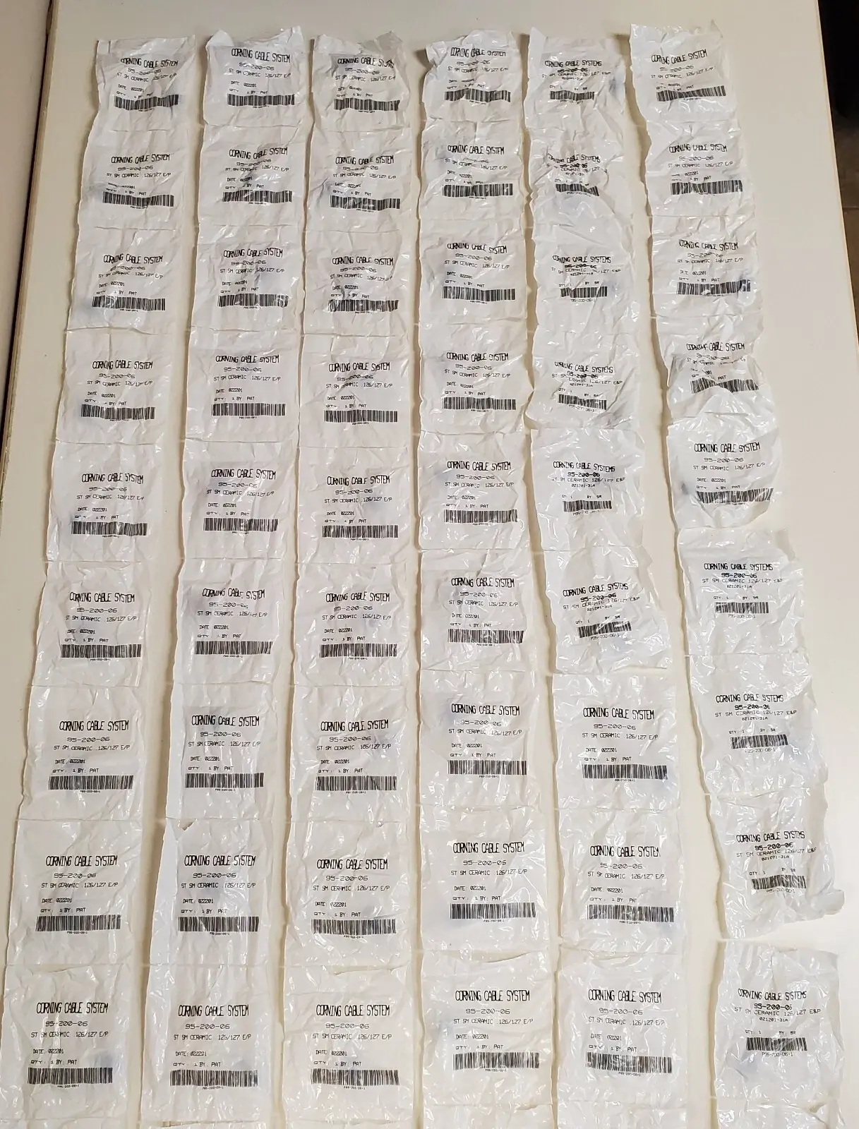 CORNING 95-200-06 ST SINGLE MODE CERAMIC 126/127 E&P CONNECTOR LOT OF 60 NEW