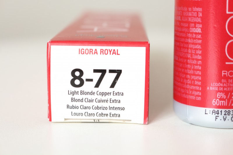Igora 8.77 _ Loiro claro cobre extra