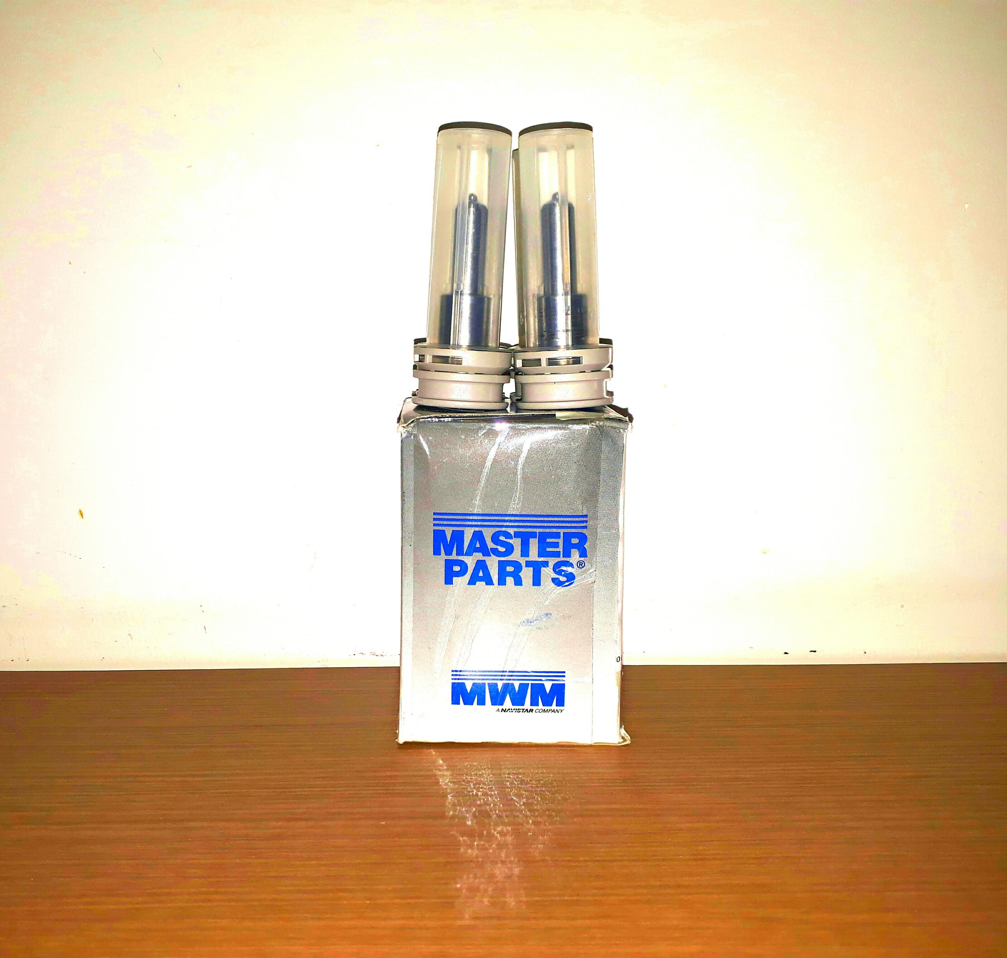 17920901 Bico injetor JCB3C,6801047,M77237,SI6047,M9090