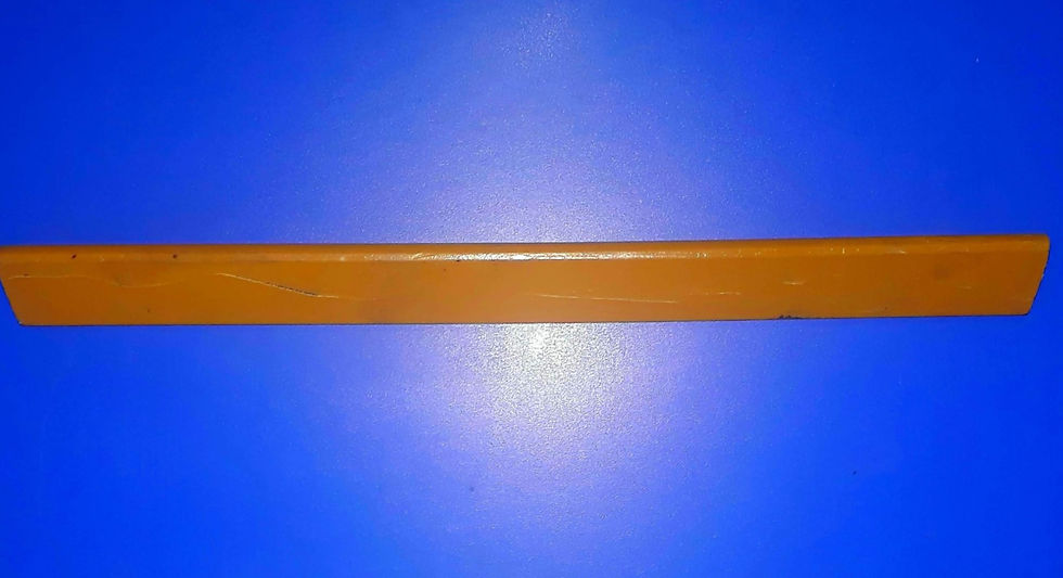 Miniatura: 8M6689 Guia/Tira do truck Caterpillar/D6E/D6ESR/D6GSR/D6C/D6D/955K/955L