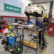 brothersgarage_performance-___CG-4C4AnuJ