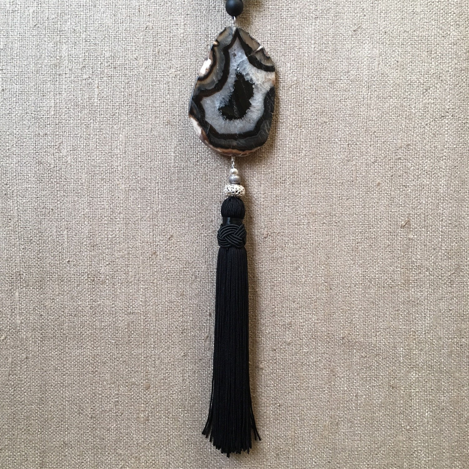 Agate and onyx tassel necklace