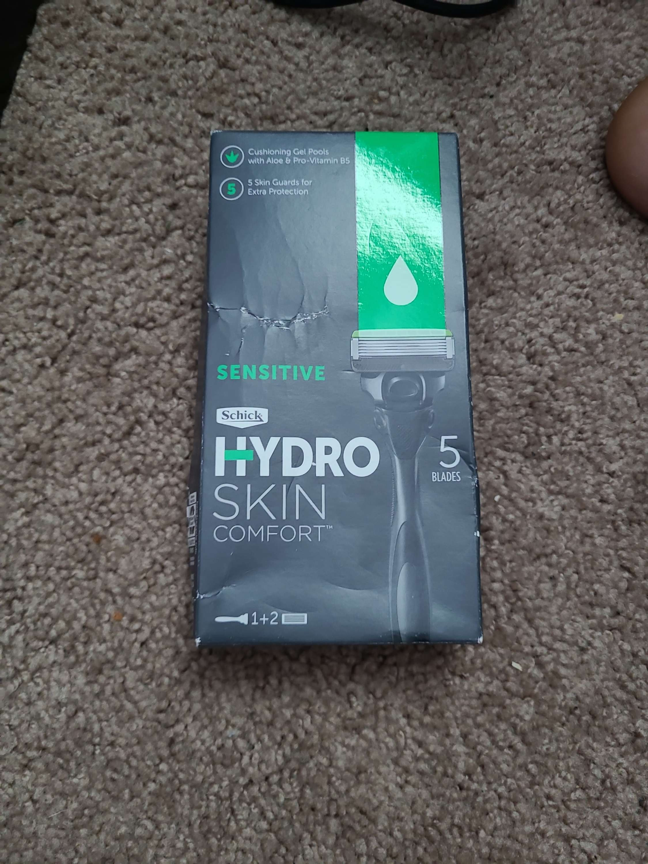 Schick Hydro Skin Comfort Sensitive 1 Razor Handle + 2 Cartridges