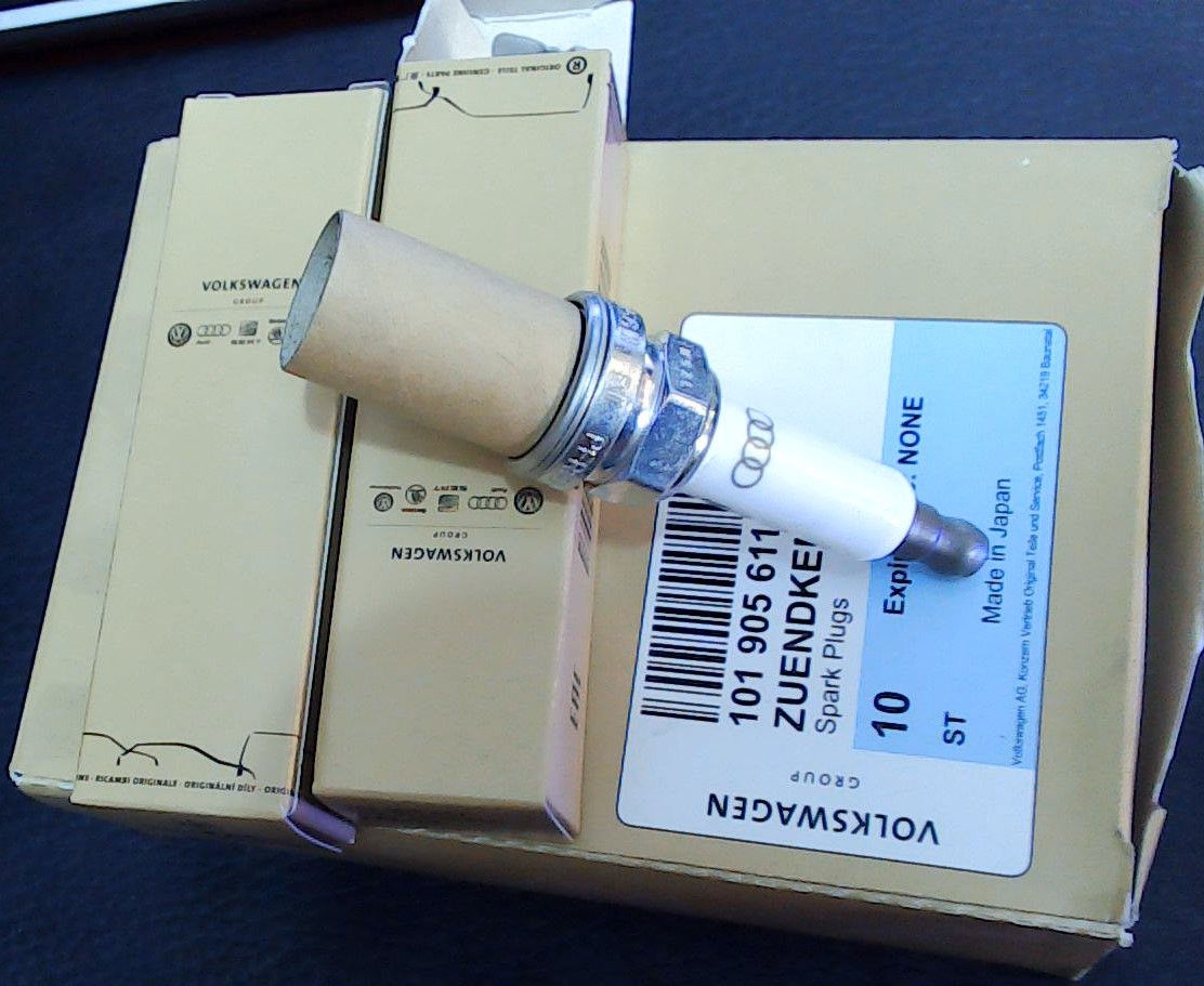 Zündkerze Original VW Zündung NGK 101000036AA