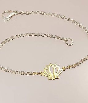 Lousbluete_Gold_Scmuck_Armband_Yoga_yogaschmuck_yogamatte_yogakurs_Hatha_Kundalini_raja_Vi