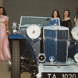 Event photography by Mindiana Jones for AZ Jet Center Foundation