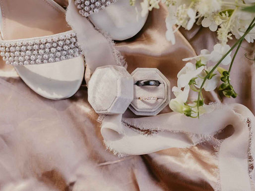Montgomery Vermont Intimate Wedding | Andria + Miles