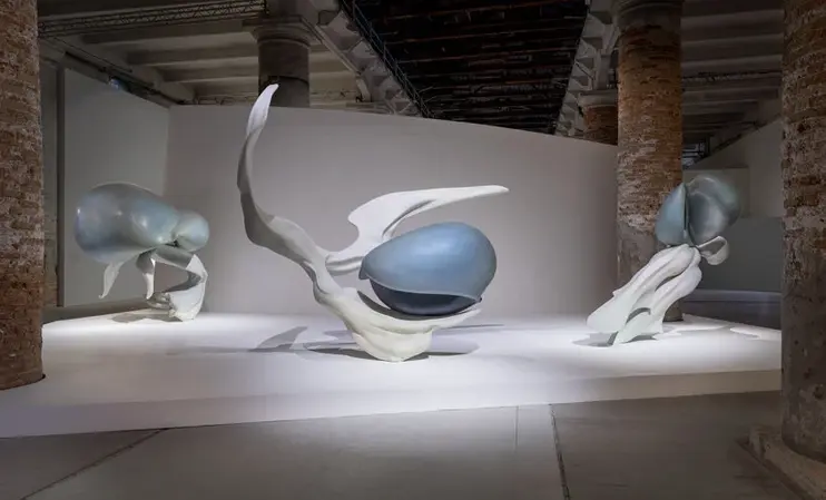 marguerite-humeau-venice-art-biennale-migrations-sea-creatures-designboom-0.webp