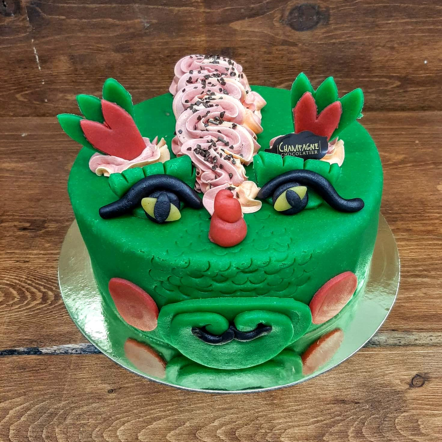 Gâteau Dragon 10-12 portions 