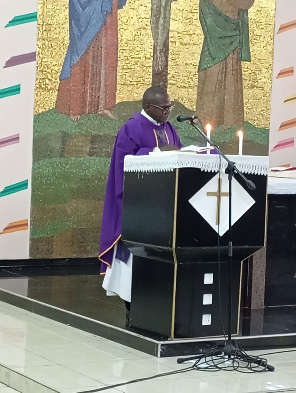 Rev. Fr. Lekaleka, Parish priest of Maula Parish