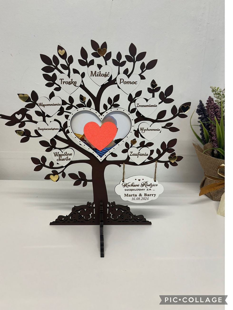 Thumbnail: Wedding Gift For Parents -Tree With Hearts