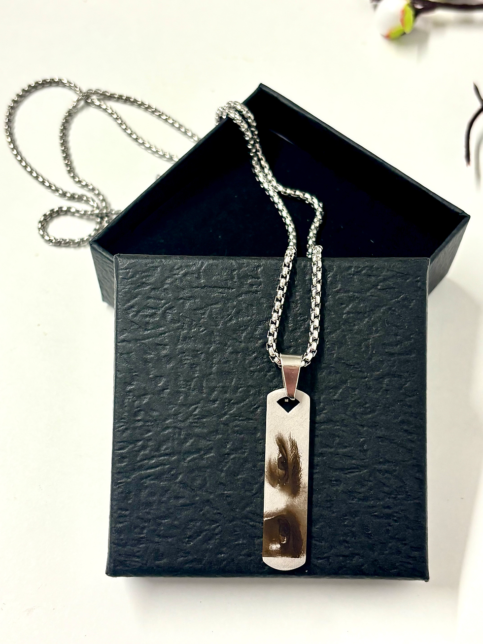 Thumbnail: Personalized Eyes Engraved Necklace Customized Eyes Engraving Photo Necklace