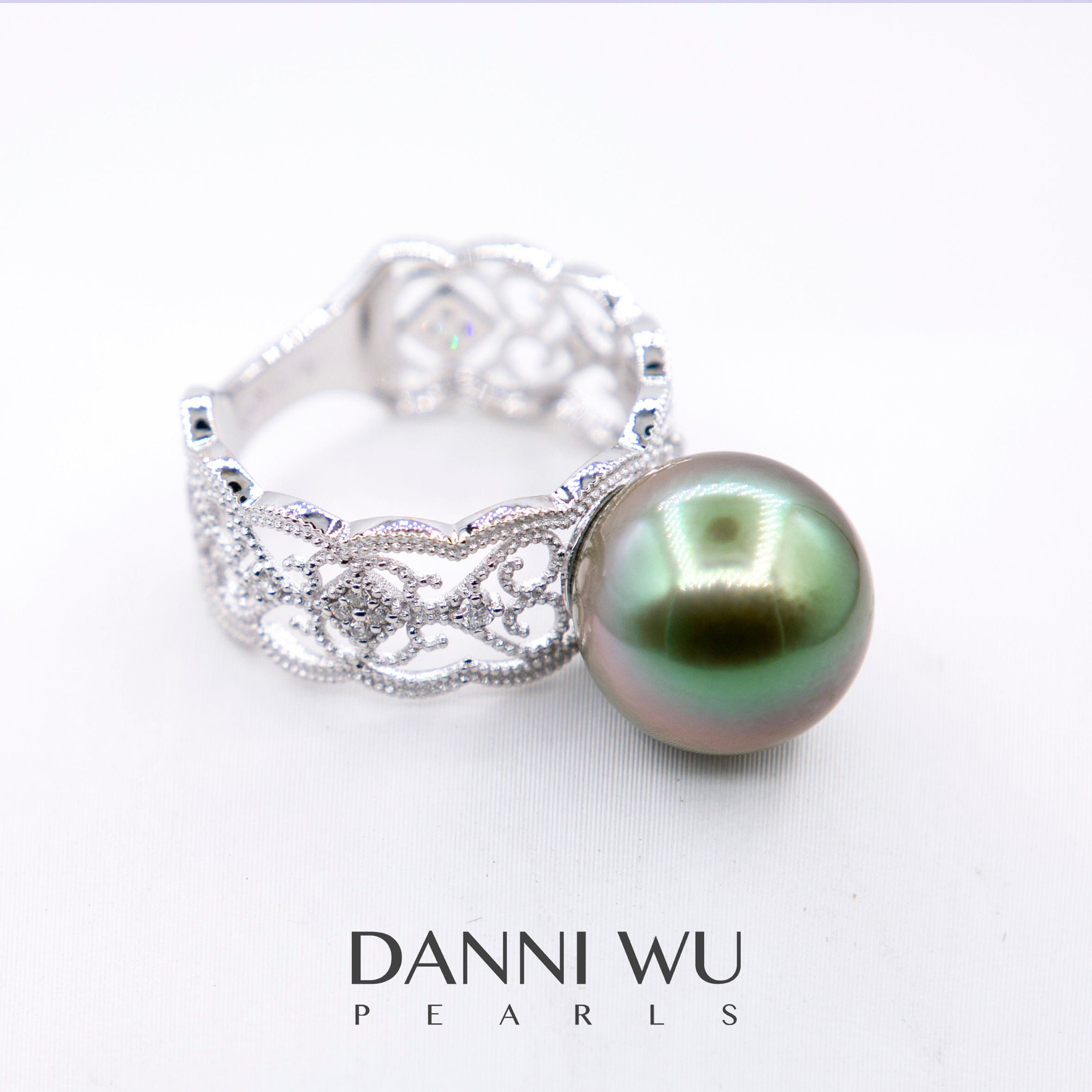Tahitian Pearl Diamond Ring 10mm