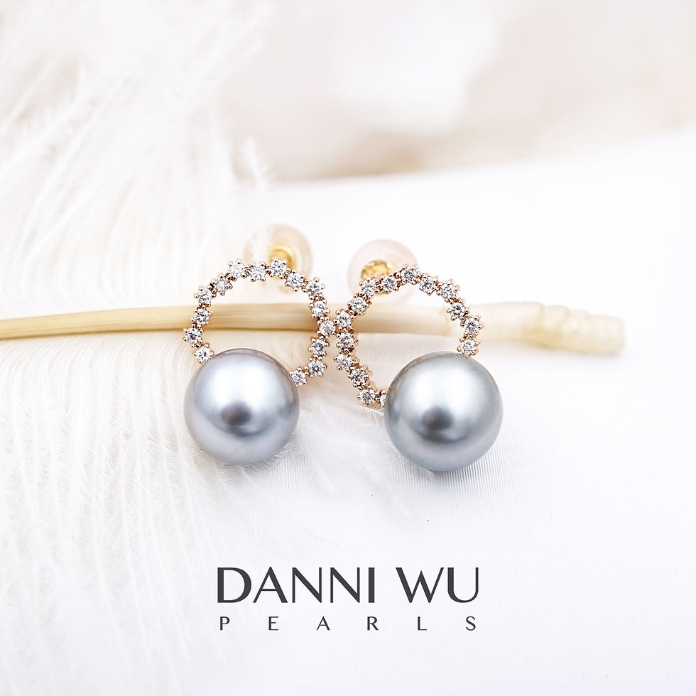 Thumbnail: Tahitian Pearl Diamond Earrings Stud 8mm