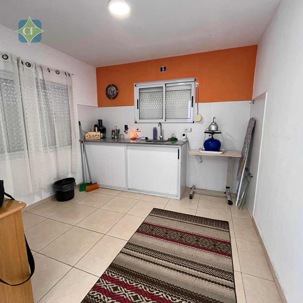 Miniatura: Casa en venta en Playa Azul | Terreno 842 m² | Apto independiente