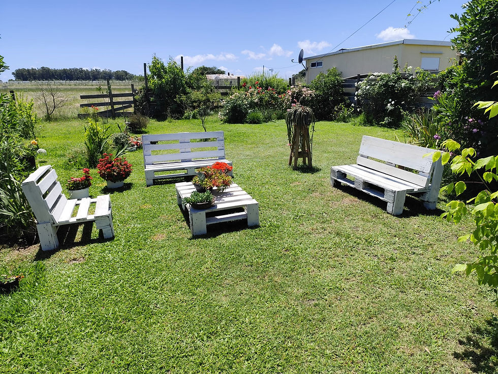 Miniatura: Casa en venta en Los Pinos, Colonia | Apta banco | A 4 cuadras de la playa