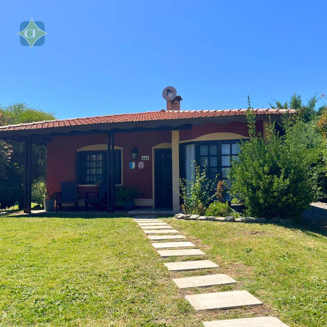 Casa en venta en Nueva Helvecia | Construcción sólida y gran terreno