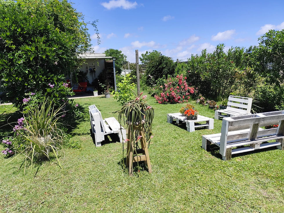 Miniatura: Casa en venta en Los Pinos, Colonia | Apta banco | A 4 cuadras de la playa