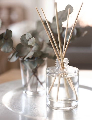 Reed Diffuser.jpg