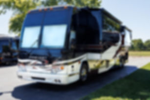 2008 Prevost H3-45 Featherlite Double Slide