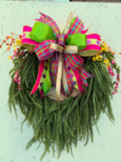 Bead grass wreath 