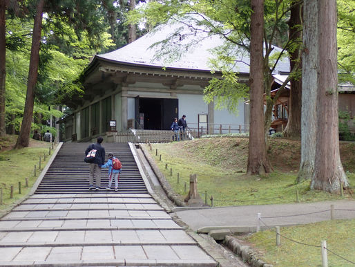 中尊寺と縁日