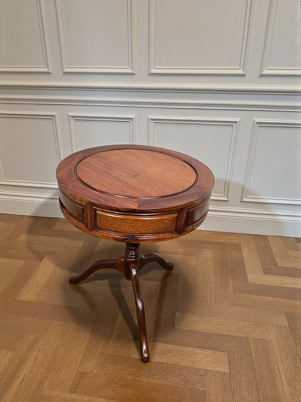 A Solid Hardwood Drum Side Lamp Occasional Table ~Delivery Available~