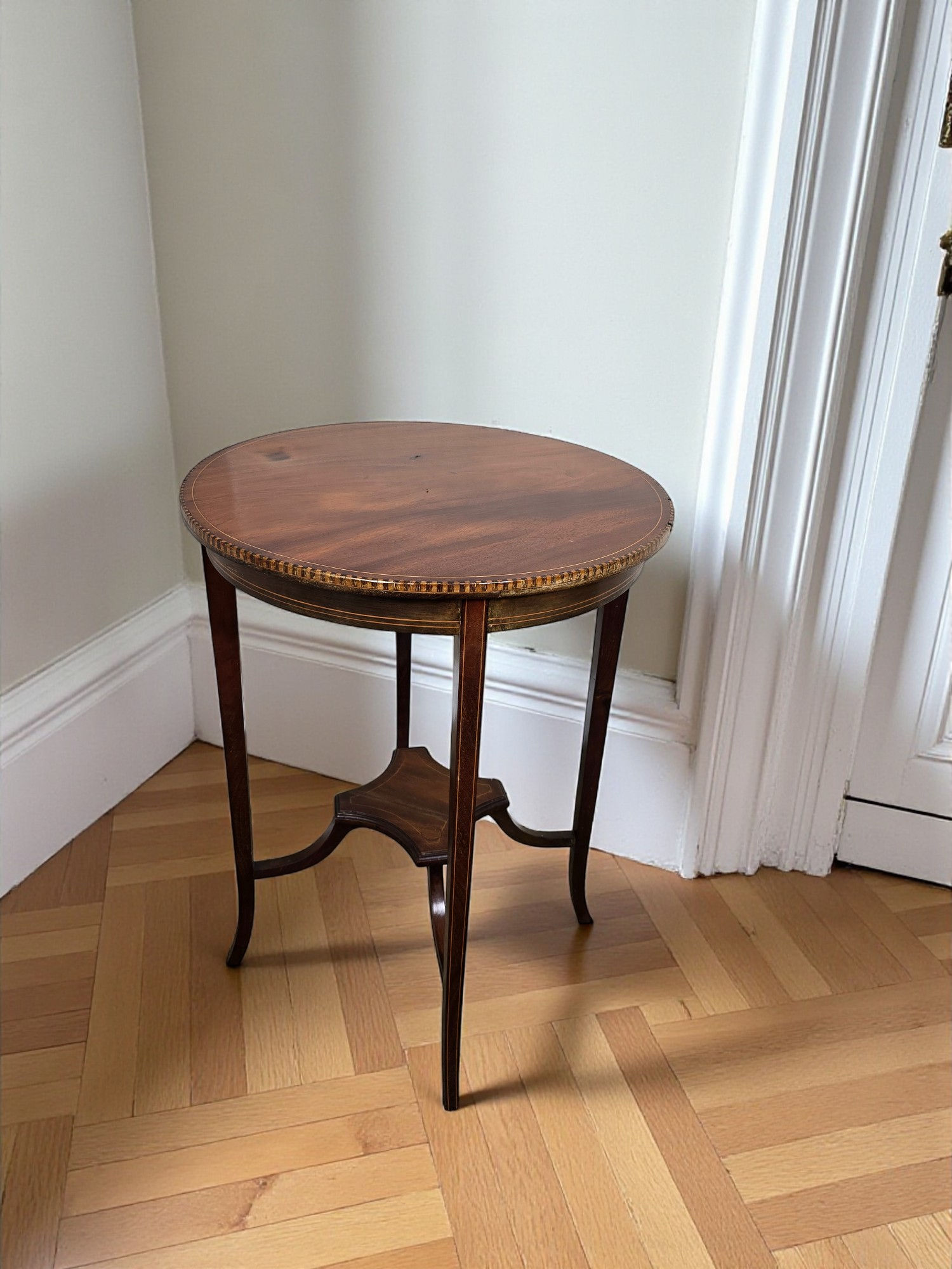 An Antique Edwardian Mahogany Inlaid Round Lamp Table ~Delivery Available~