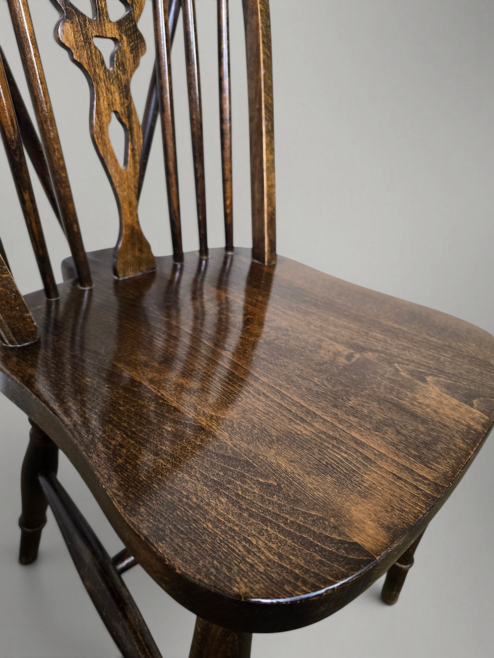 Thumbnail: An Antique Style Oak Wheel Back Dining Chair ~Delivery Available~ 
