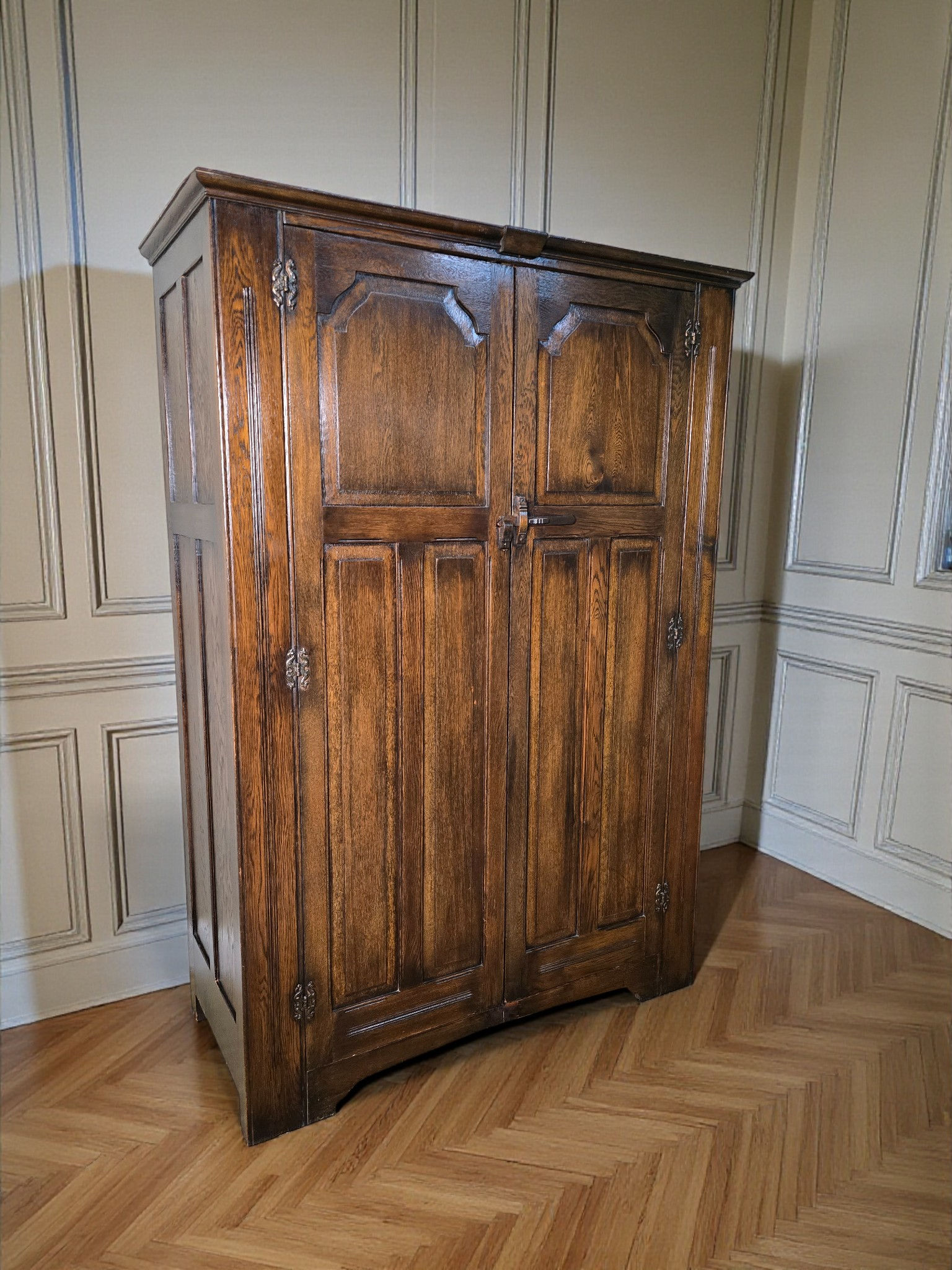 An Antique Mid 20th Century Oak Double Wardrobe ~Delivery Available~