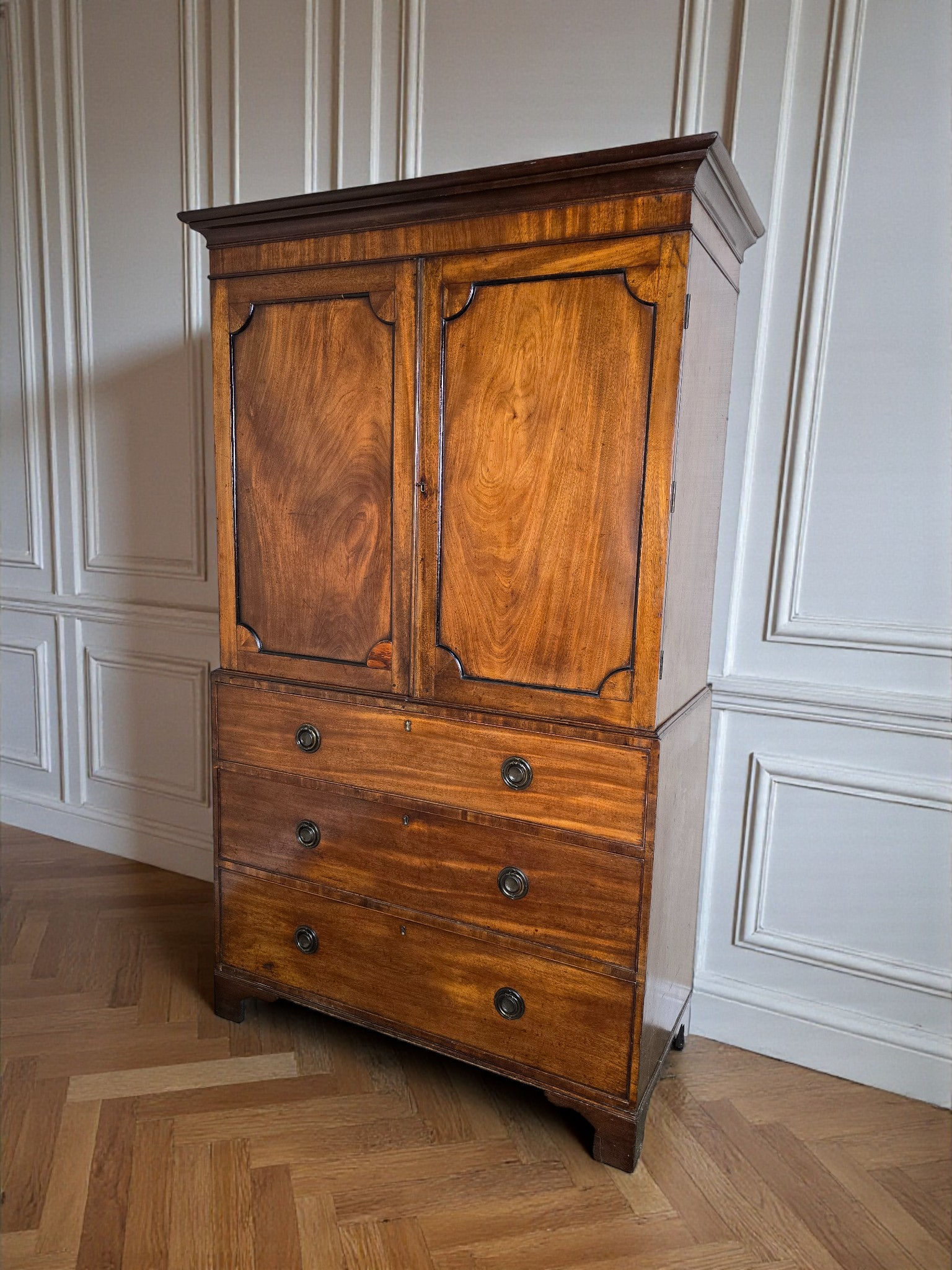 An Antique Early Victorian Mahogany Wardrobe Linen Press ~Delivery Available~