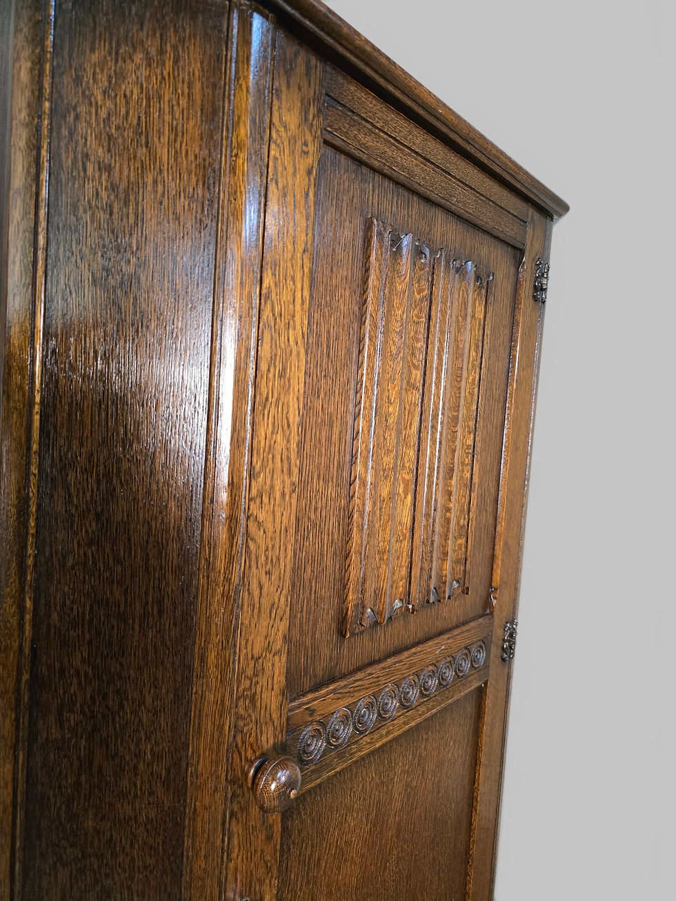 Thumbnail: An Antique Style Oak Single Door Hall Cupboard Wardrobe ~Delivery Available~