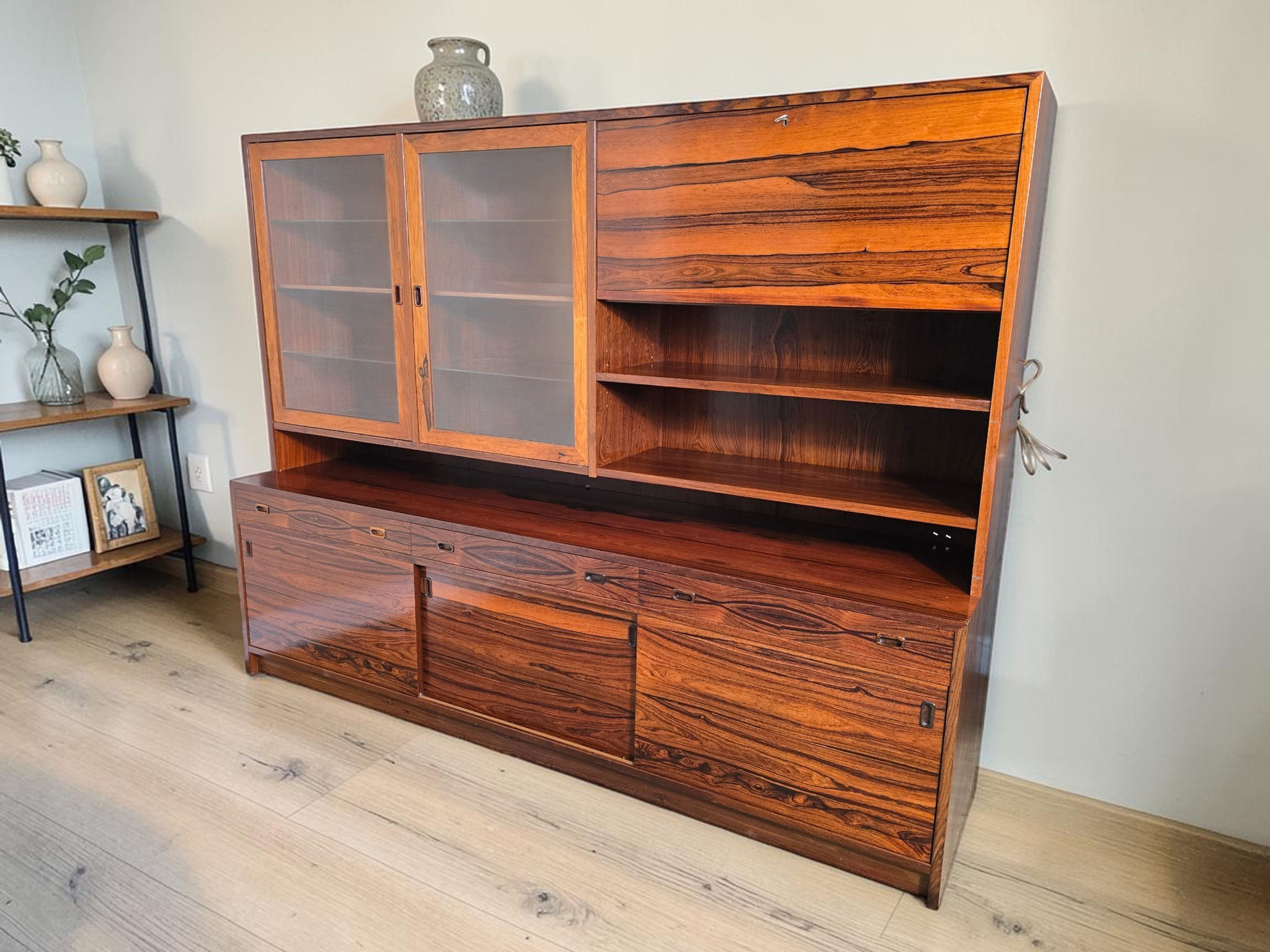 Possibly Brouer Møbelfabrik Danish Rosewood Two-Tier Sideboard Dresser Hutch ~De