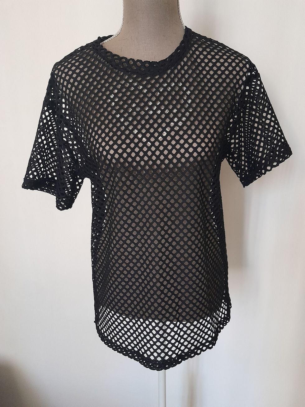 T-shirt en résille noir, Seconde Main