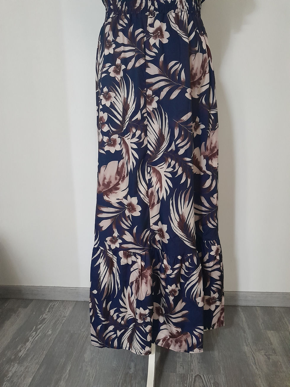 Miniature : Robe longue femme à motifs floraux bleus et blancs, Seconde Main.