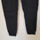 Miniature : Bas de jogging noir, détails de tissu, seconde main, confort et style.