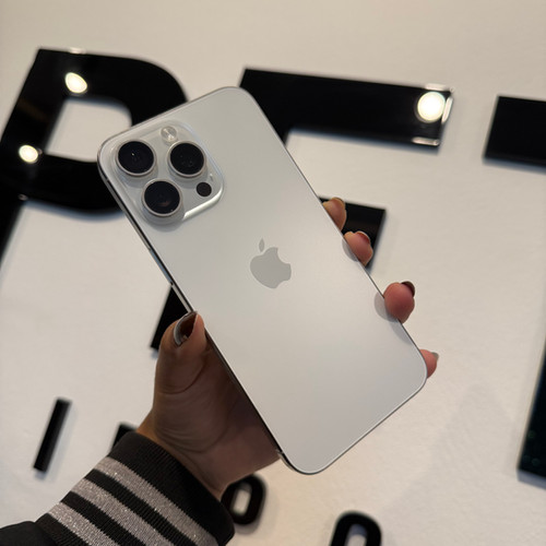 IPHONE 15 PRO MAX 256GB WHITE TITANIUM 86% (SEMINOVO) | PETRY