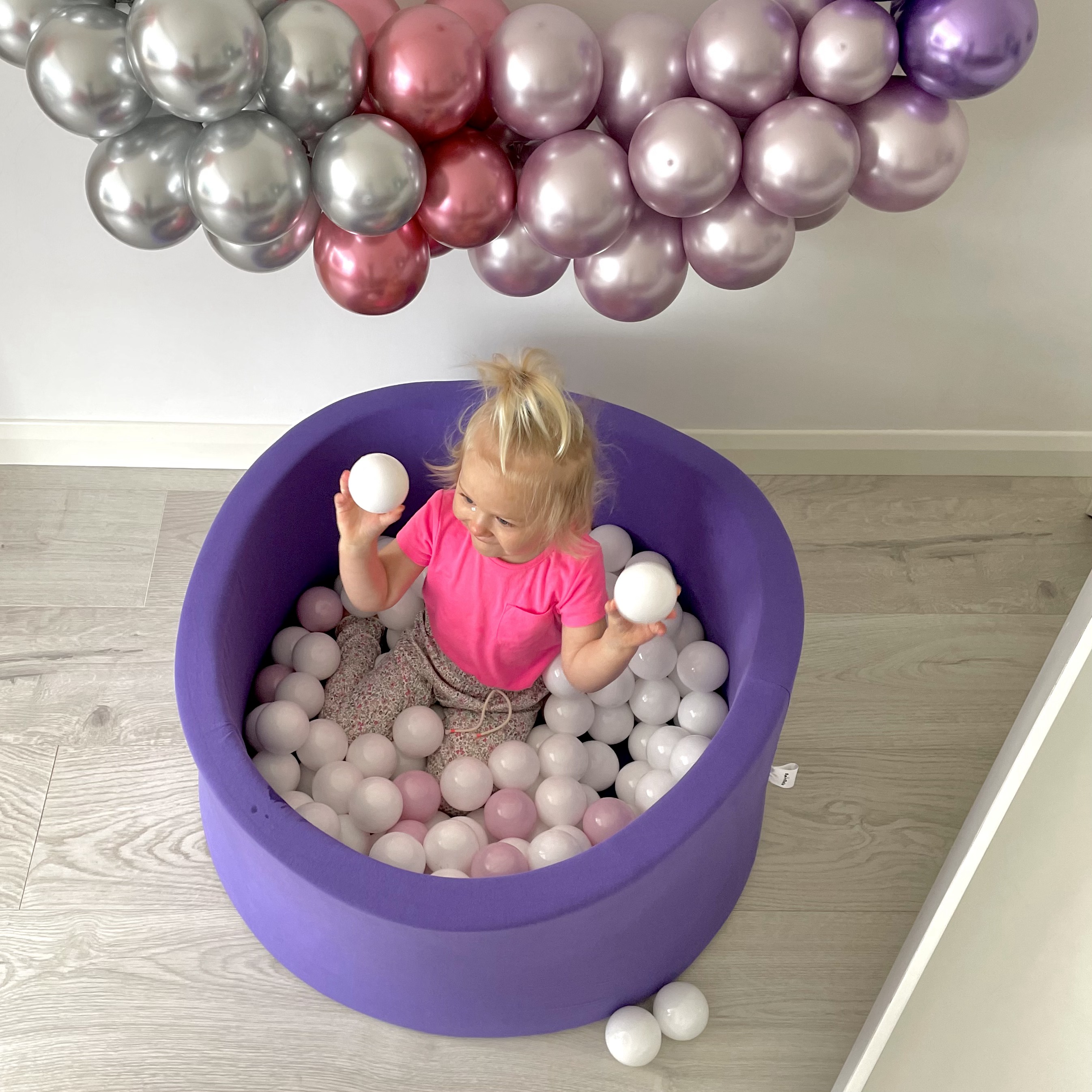 Regular Ball Pit (Purple) with 160 balls