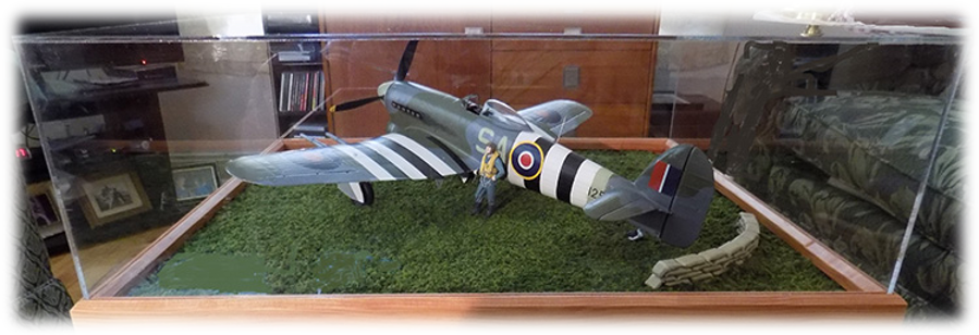 Hawker Typhoon Mk.Ib (late) “SA-Q”, 1:24