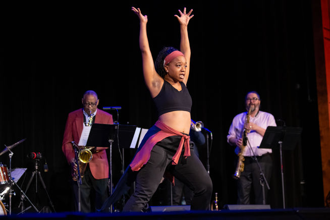 Bobby LaVell, Ashley Tate, and Chad Fowler performing