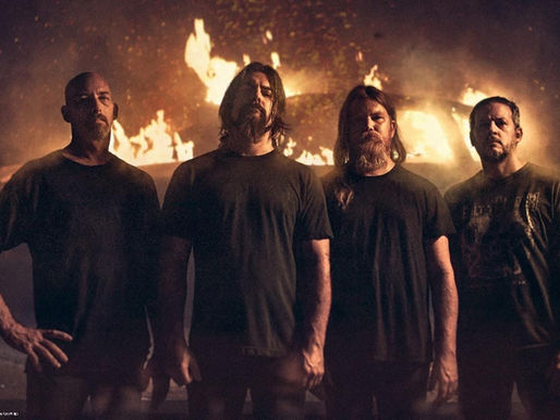 Misery Index komt hun nieuw platencontract vieren in Café Elpee in Deinze! + video