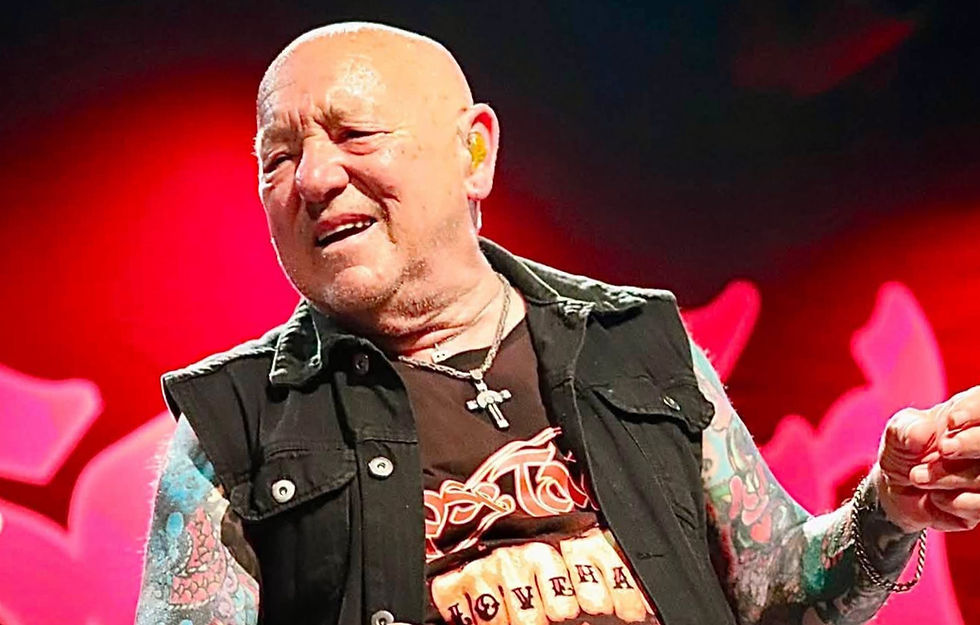 Rose Tattoo schrapte Europese afscheidstournee en doortocht op Alcatraz wegens ziekenhuisopname Angry Anderson!