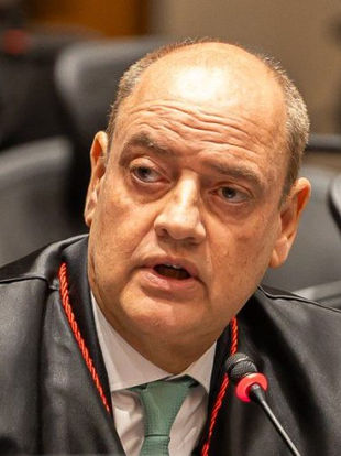 A única política de Estado do Rio é o genocídio do povo preto e pobre