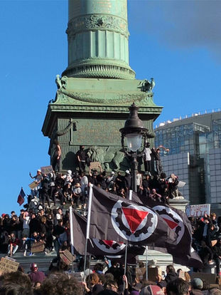 Comentários sobre o movimento estudantil da Unidade Comunista - FR