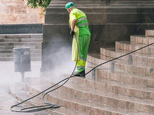 How to get pressure washing leads?