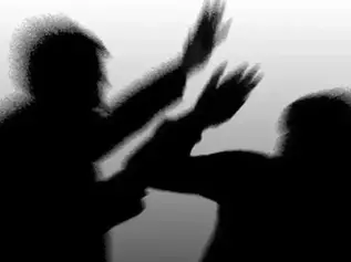 EŞ İÇİN UZAKLAŞTIRMA KARARI TALEBİ DİLEKÇESİ (VEKİL İÇİN)