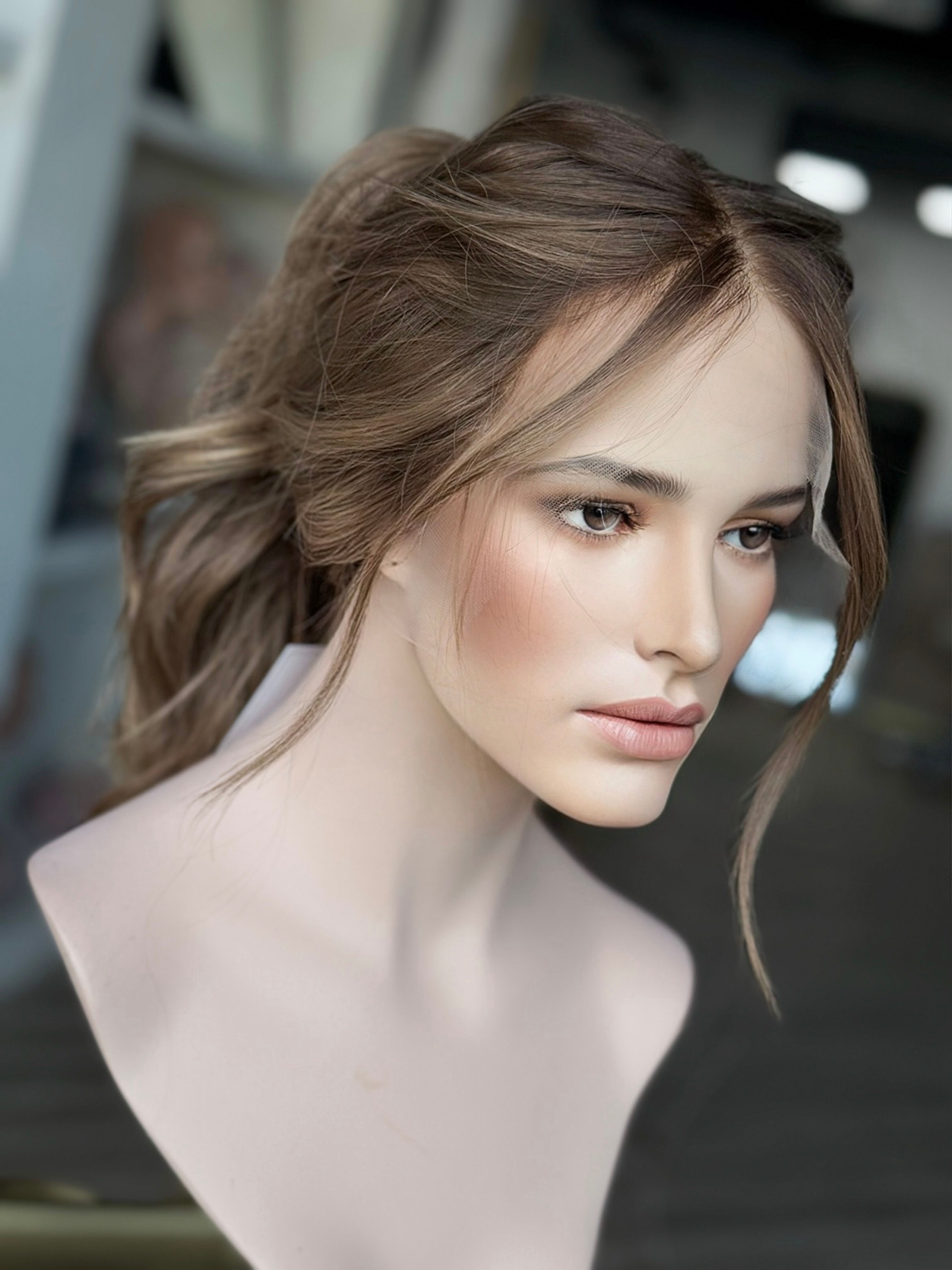 Ruthie 27” Wig (M)