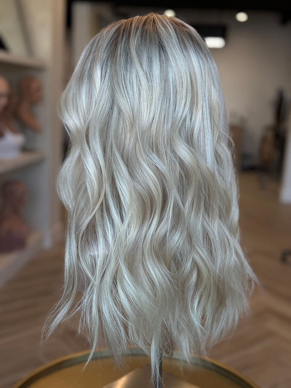 Thumbnail: Blondie 21” Wig (M)