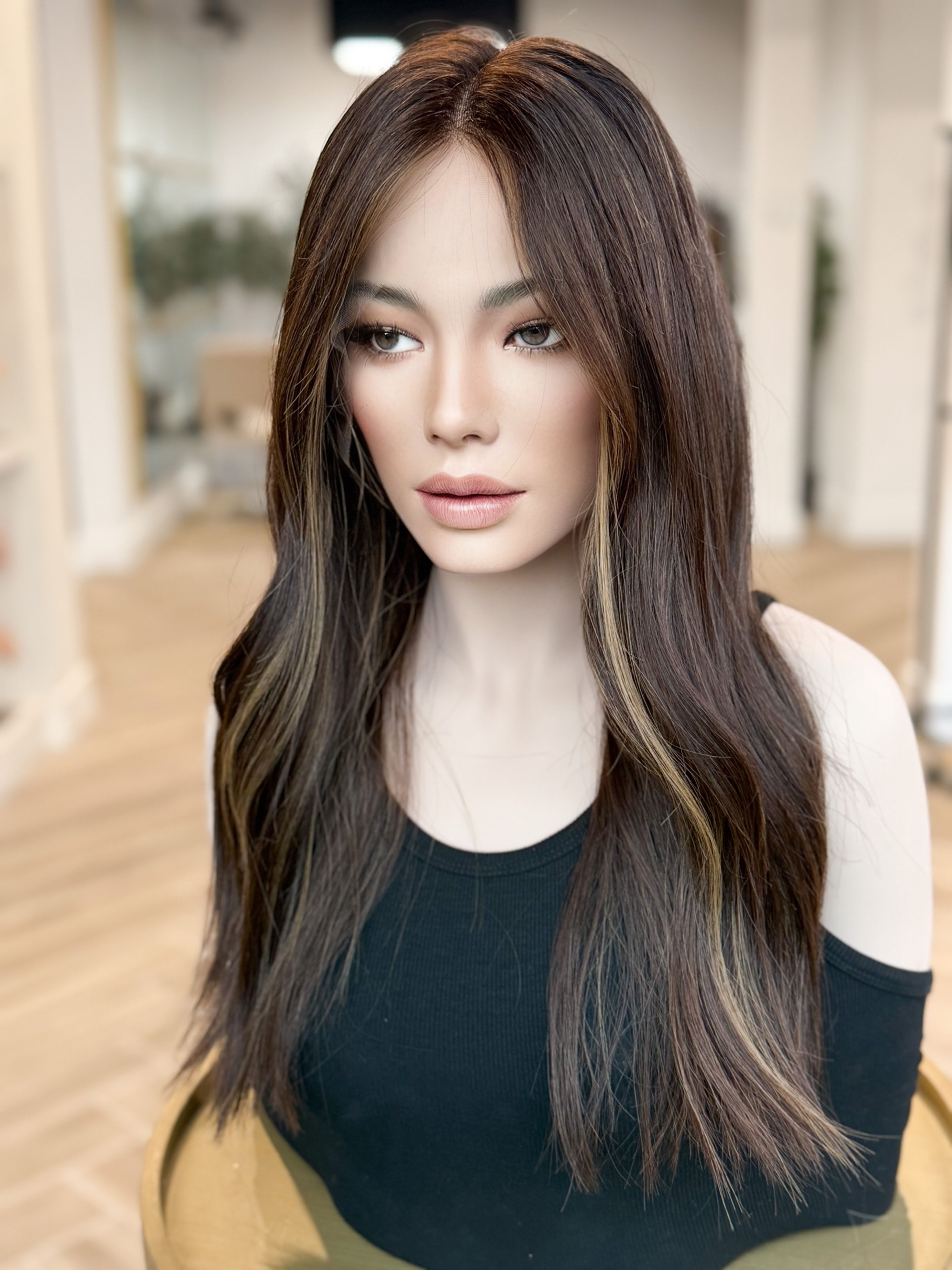 Rudy 23” Full Hand Tied Wig (S)