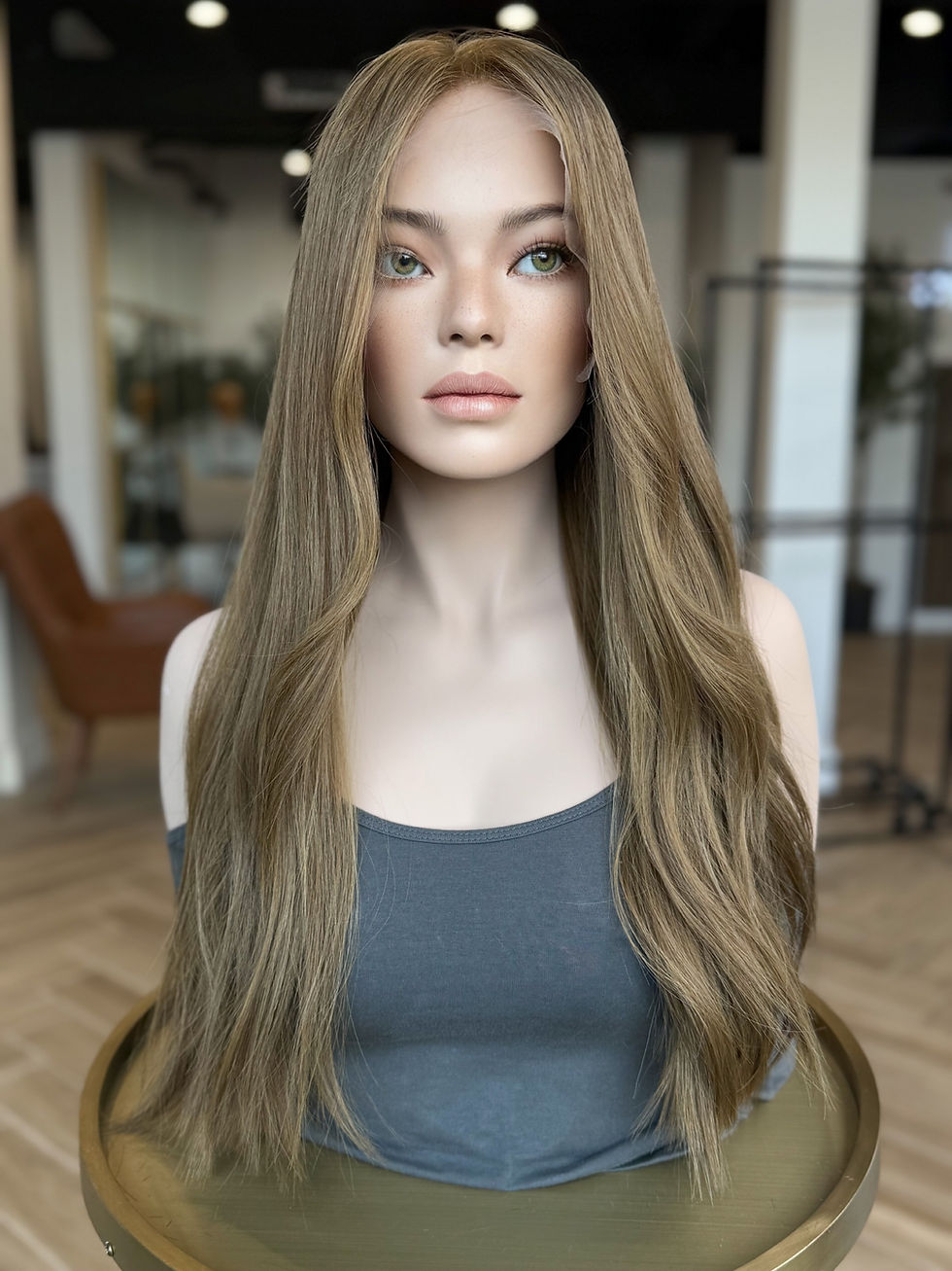 Thumbnail: Donna 26” Wig (L)